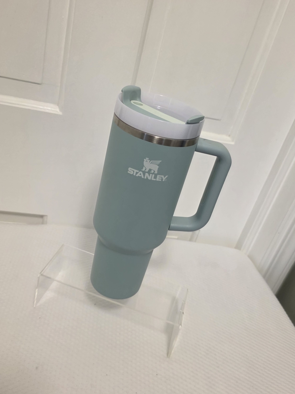 Stanley Seafoam Insulated Travel Tumbler with Handle And Lid 40 Ounce - Picture 10 of 11